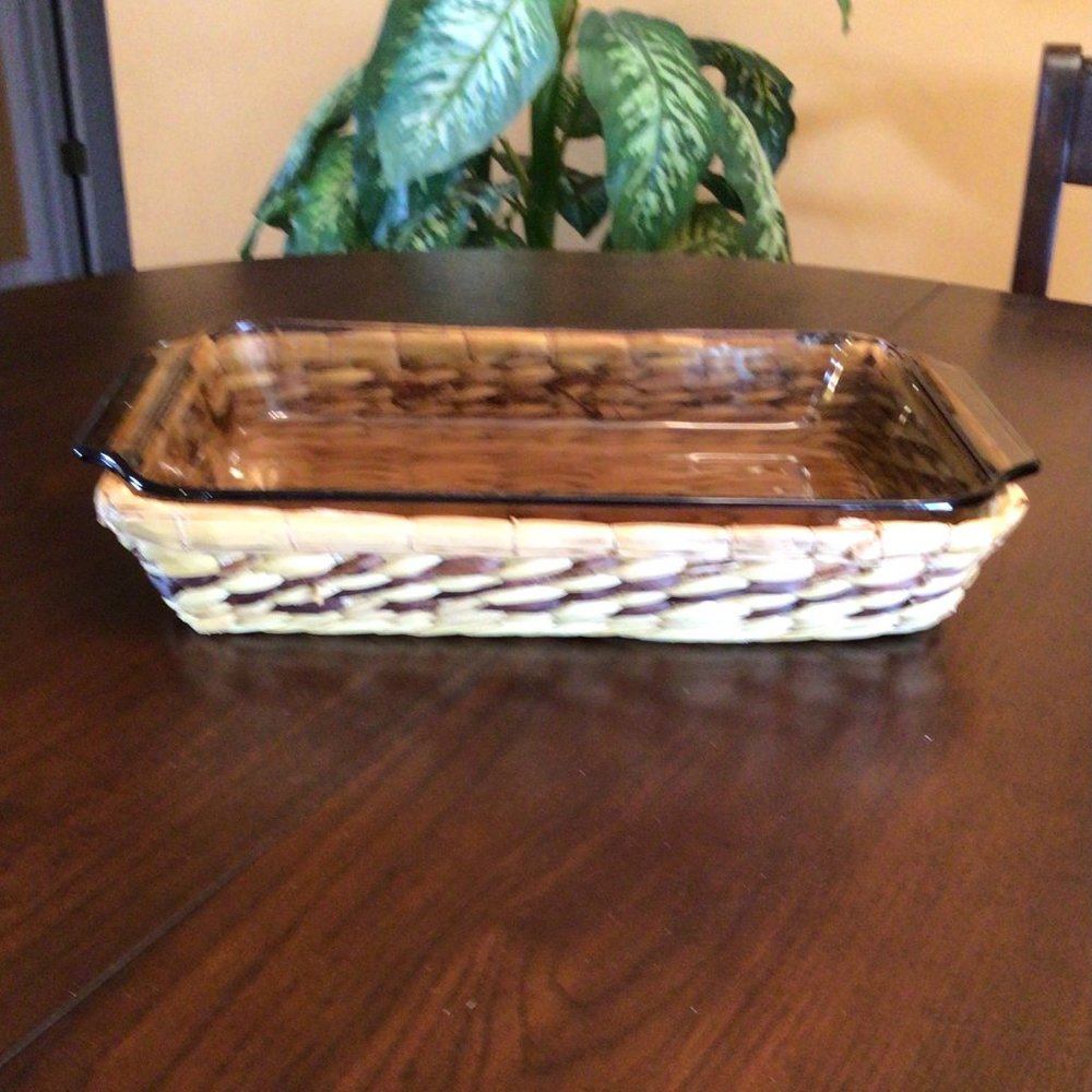 Amber Brown Glass 8x12 Baking Dish & Wicker Server Basket